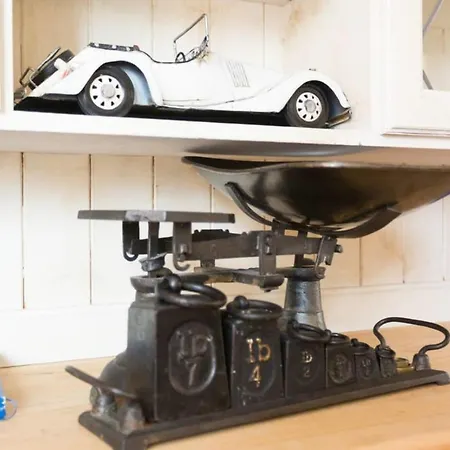 Σπίτι διακοπών Seaside Retreat In North Bay - With Parking *