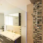 Seaside Retreat In North Bay - With Parking * Scarborough