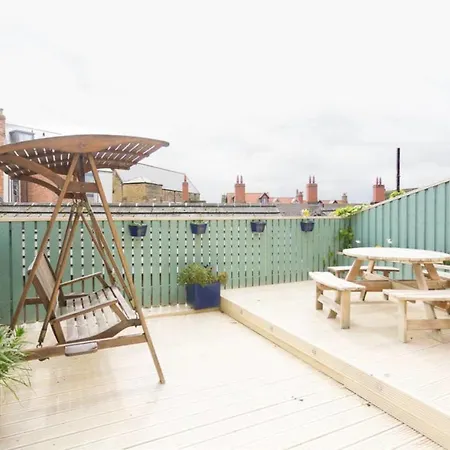 Seaside Retreat In North Bay - With Parking Holiday home Scarborough