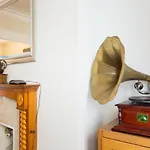 度假居 Seaside Retreat In North Bay - With Parking *
